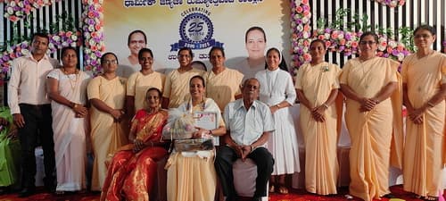 gallery collections rounded rounded-3