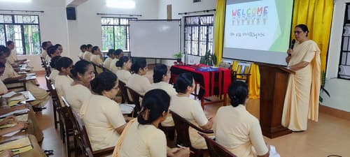 gallery collections rounded rounded-3