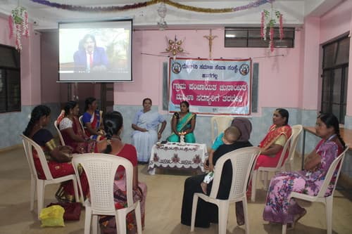 Elected women Grama Panchayat members
