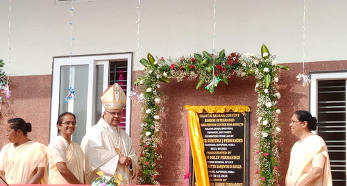 Inauguration and blessing of Shanthi Sadan Convent & Rebabilitation Center at Hangal — photo 1